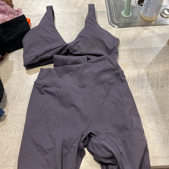 Liason the Label X Sydney Adams Set - Picture 5 of 5